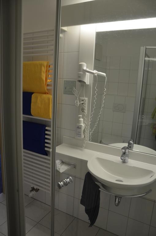 Hotel Aquamarin Papenburg Room photo