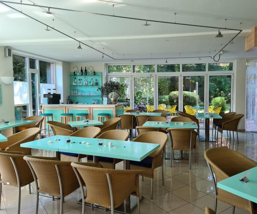 Hotel Aquamarin Papenburg Exterior photo